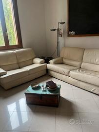 Coppia divani in pelle
