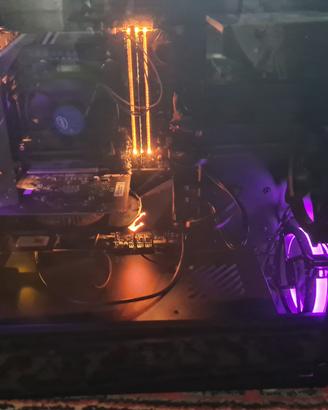 PC Desktop  i7-8700K - RAM 16GB - Asus GTX 1650