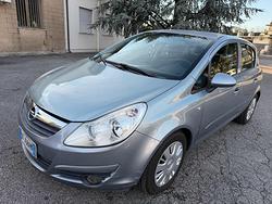 OPEL Corsa 1.2 5p Cosmo senza nessun lavoro da f