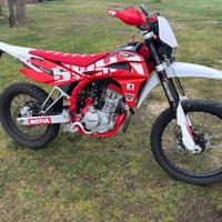 Swm rs 125