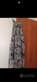 vestito a fiori, lungo dietro 