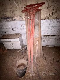 Puntelli in ferro regolabili n.7