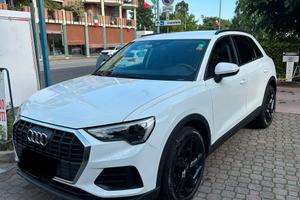 AUDI Q3 2.O TDI BUSINESS ADVANCED S-TRONIC