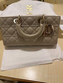 Borsa media Lady D-Joy