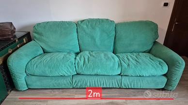 Divano e coppia di poltrone PIUMOTTO