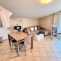 Attico trilocale arredato a due passi dal centro