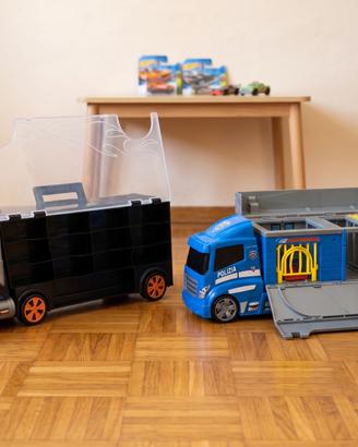 Bisarca porta-macchinine e Camion Polizia