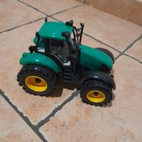 trattori e attrezzature 