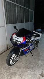 Suzuki gsxr 600 srad VENDUTA