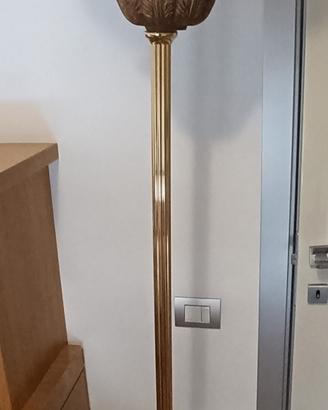 lampada da terra piantana