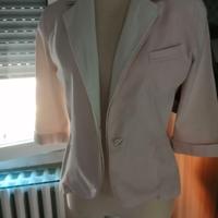 Elegante blazer beige monopetto