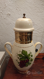 Colonnina per vino alla spina