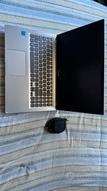 Laptop Asus 15.9”SSD 256GB +caricatore