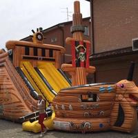 Scivolo gonfiabile galeone usato