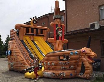 Scivolo gonfiabile galeone usato