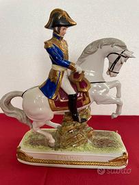 GENERALE A CAVALLO-PORCELLANA TEDESCA-VINTAGE