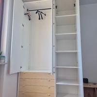 armadio da camera con cassettiera e appendiabiti 