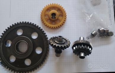 smontato da KTM 125 DUKE kit ingranaggi avviamento