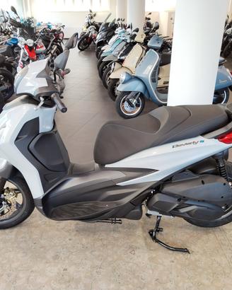Piaggio Beverly S 310