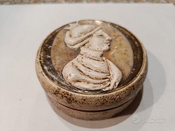 Scatola in plastica decoupage 