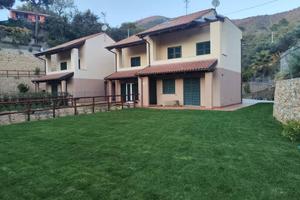 Villetta a schiera di 140 m² con 5 locali a Cisano