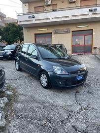 Ford Fiesta 1.4 16V 5p. Titanium