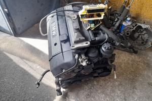 Motore Bmw e46 benzina