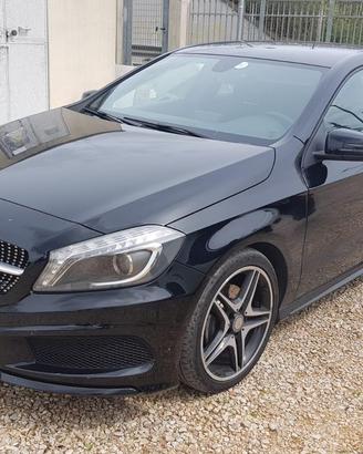 MERCEDES A 200 CDI - PREMIUM AMG 