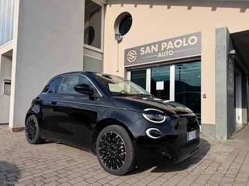 FIAT 500 La Prima by Bocelli Berlina 42 kWh