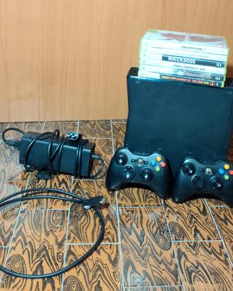Xbox 360 Slim 250GB | 2 Controller + 26 GIOCHI (6 