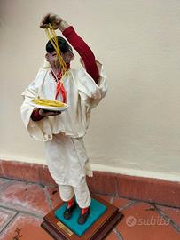 Statuetta di Pulcinella in terracotta