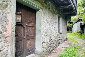 CASA INDIPENDENTE A VIÙ