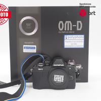 Olympus OM-D E-M10 II