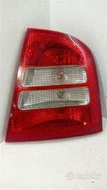 STOP FANALE POSTERIORE DESTRO SKODA Octavia Berlin