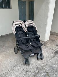 Passeggino gemellare