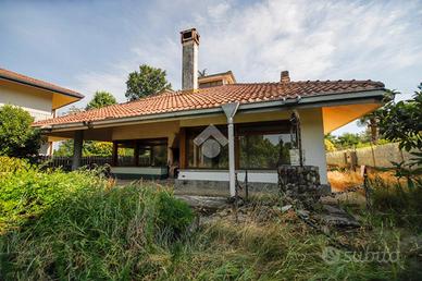 VILLA SINGOLA A RIVAROSSA