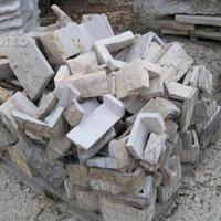 Pietra di trani spigoli tranciati svuotati