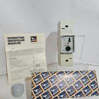 7051 Perry Electric interruttore e fotocellula