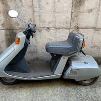 Honda Stream 50cc Scooter 3 ruote usato Yamaha 125