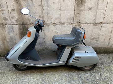 Honda Stream 50cc Scooter 3 ruote usato Yamaha 125