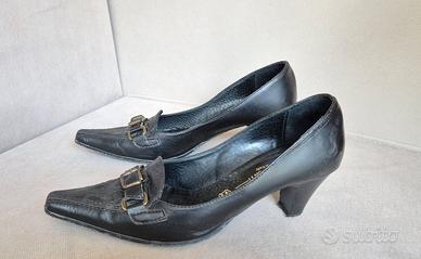 Scarpe con tacco