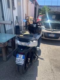 BMW C400 GT COLORE BIANCO ANNO 2022 km 21000
