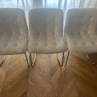 Sedie bianche in ecopelle trapuntato