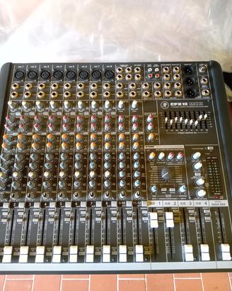 Mixer Mackie professionale