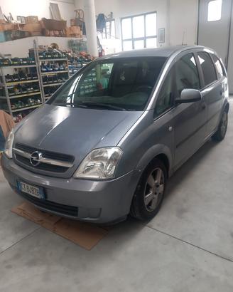 Opel Meriva per parti di ricambio /intera