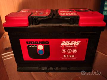 Batteria auto 12V 70Ah