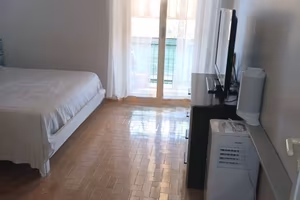 Ladispoli trilocale arredato con balcone