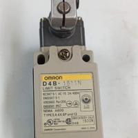 Interruttore Finecorsa meccanico Omron D4B-1511N