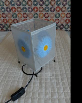 lampada da comodino