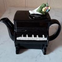 Teiera figurata nuova a forma di pianoforte 